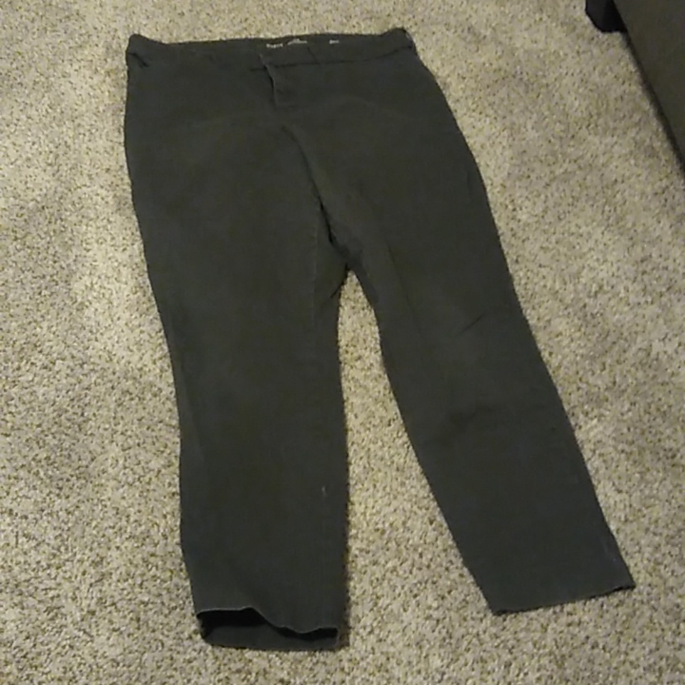 Old Navy Pixie Pants high rise gray. Size 12.